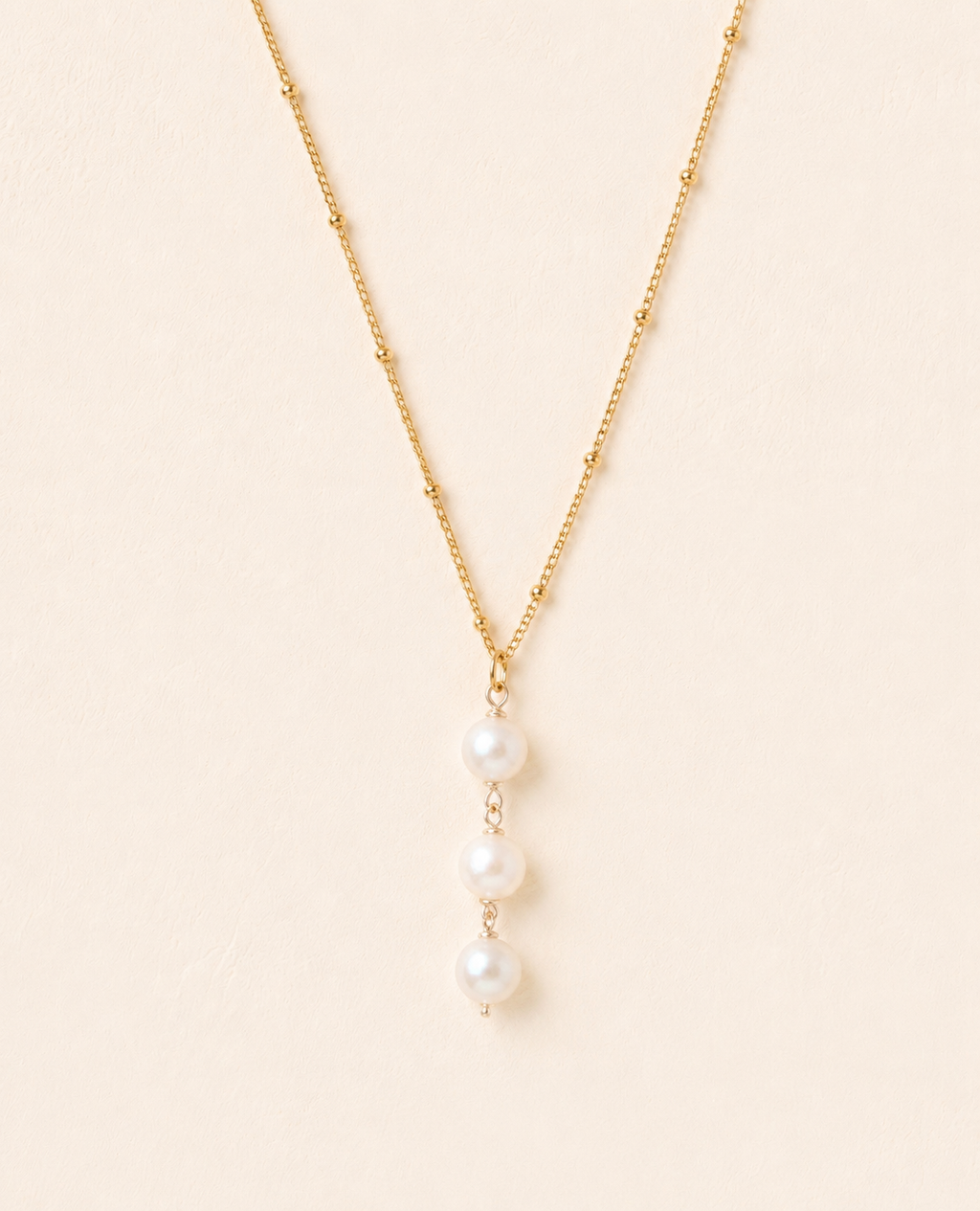 Three Pearl Necklace