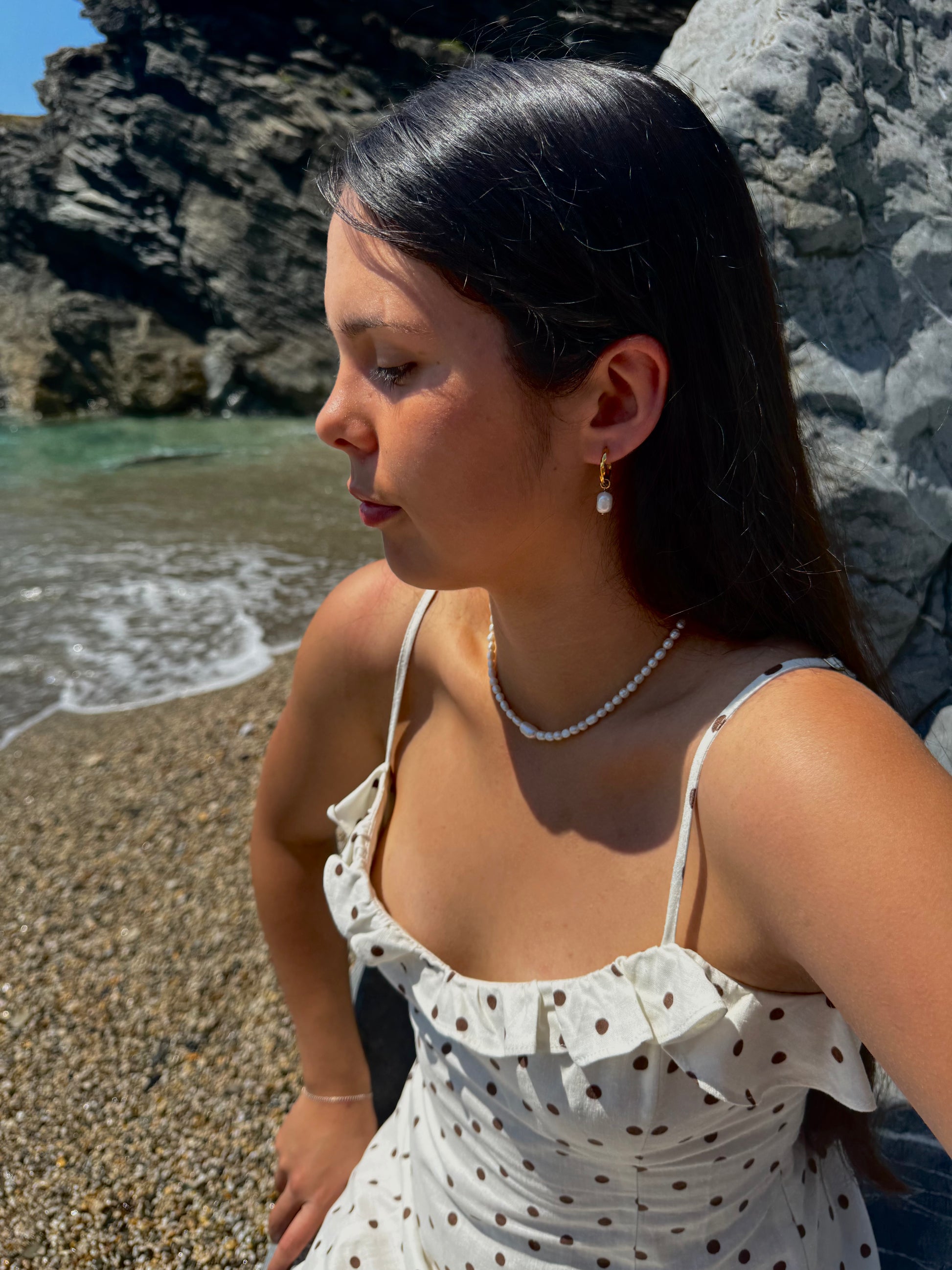 Isla Pearl Hoops