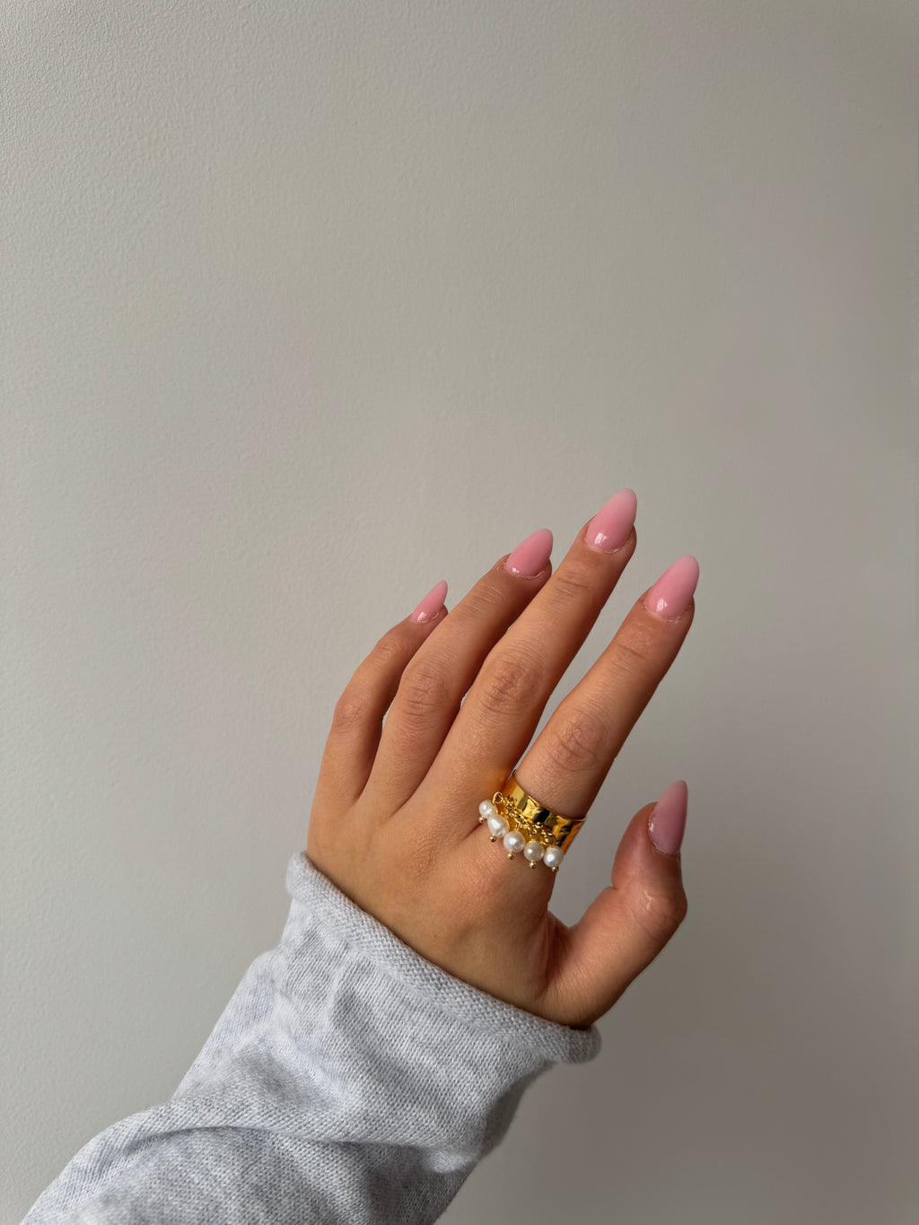 Neela Ring